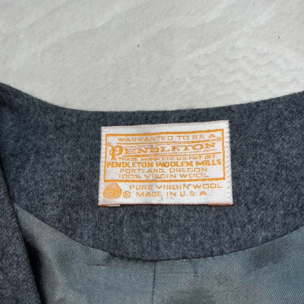 Pendleton suit jacket - Picture 6 of 8